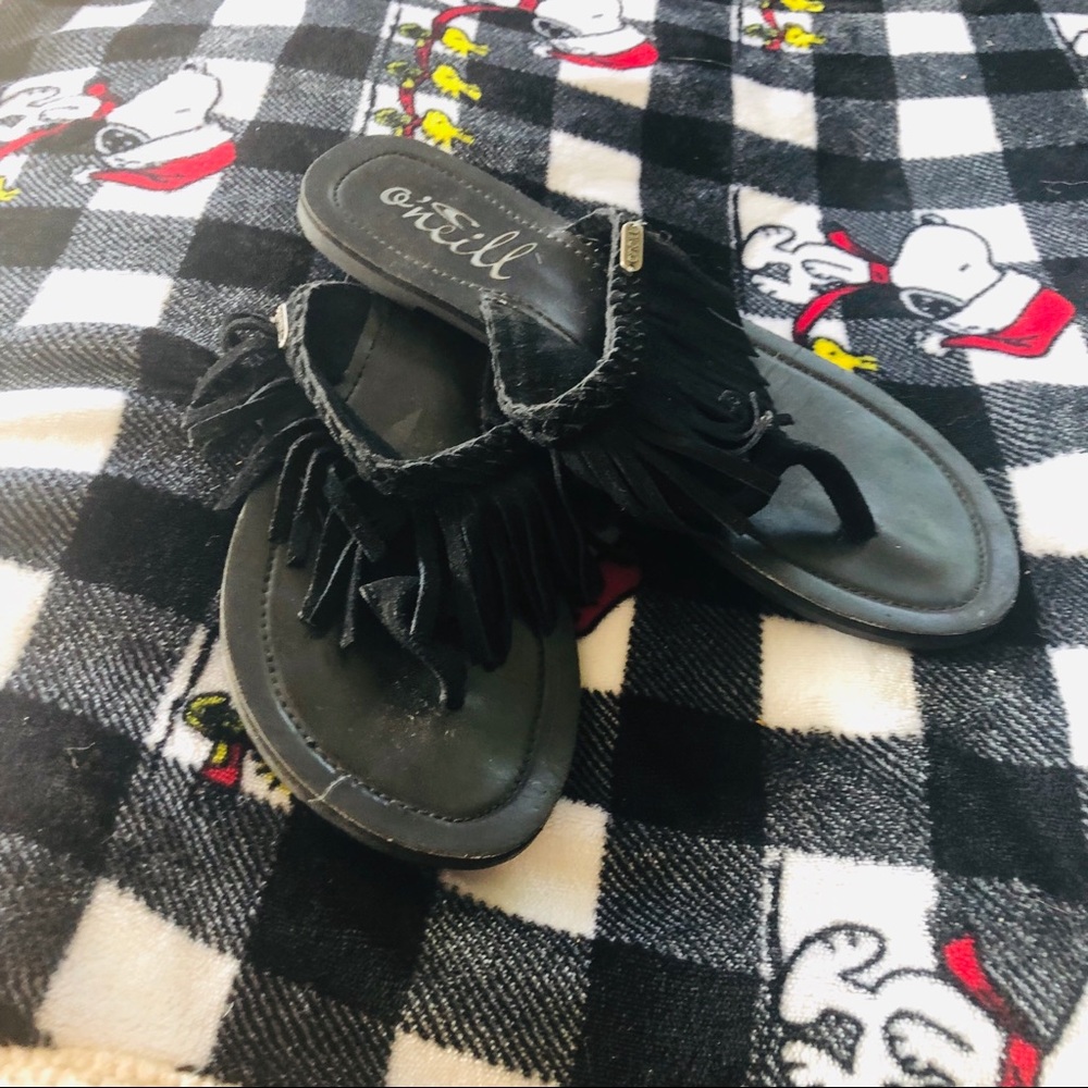 O’Neil surf wear fringe sandles